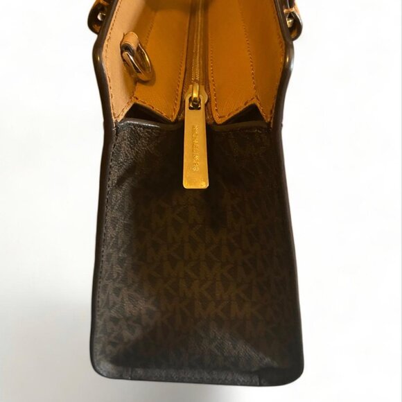 Michael Kors Quinn brown logo satchel MSRP $378 - Picture 2 of 8